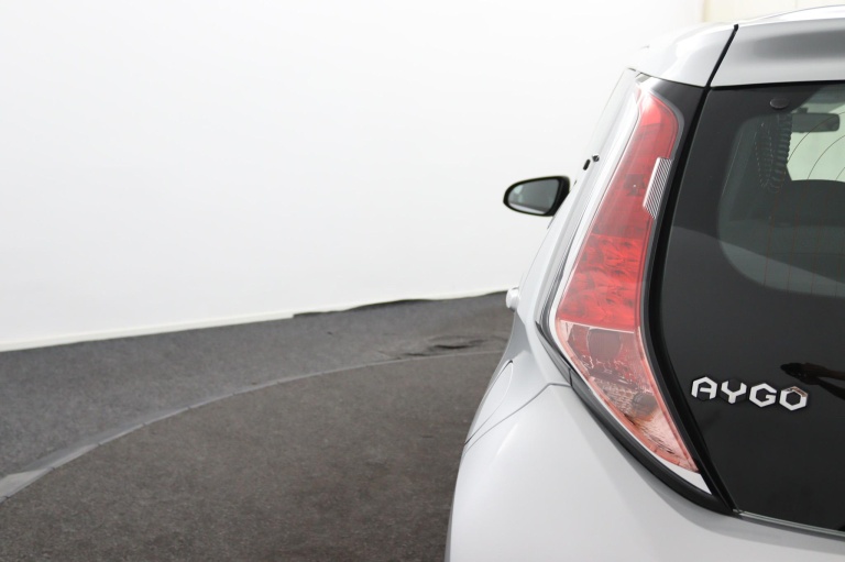 Toyota Aygo - 1.0 VVT-i x-nav 43