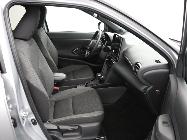 Toyota Yaris Cross - 1.5 Hybrid 115 First Edition