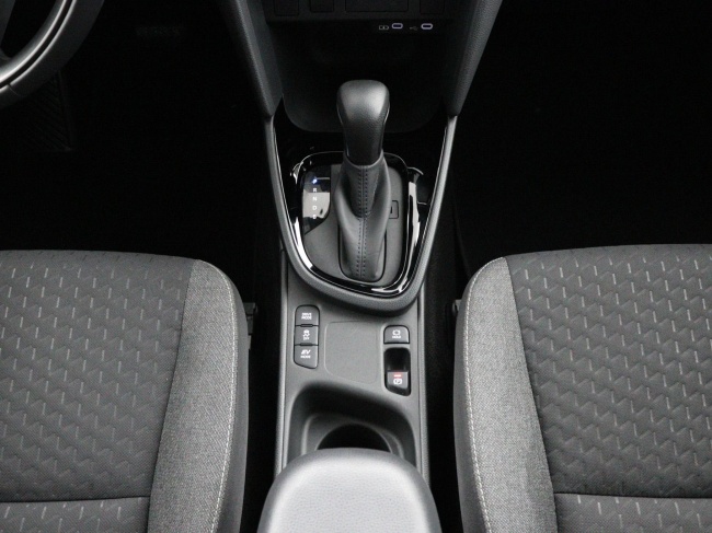 Toyota Yaris Cross - 1.5 Hybrid 115 First Edition