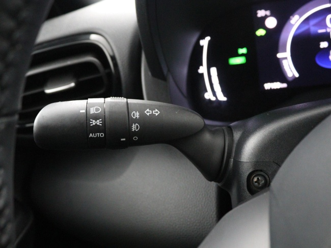 Toyota Yaris Cross - 1.5 Hybrid 115 First Edition