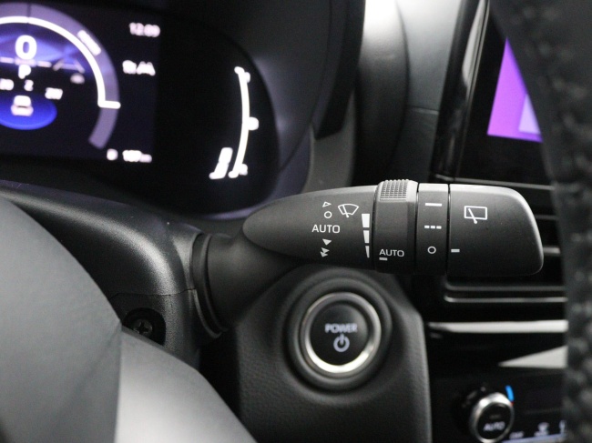 Toyota Yaris Cross - 1.5 Hybrid 115 First Edition