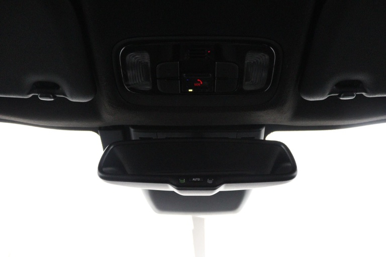 Toyota Yaris Cross - 1.5 Hybrid 115 First Edition 33