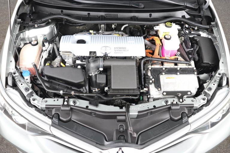 Toyota Auris - 1.8 Hybrid Now 35