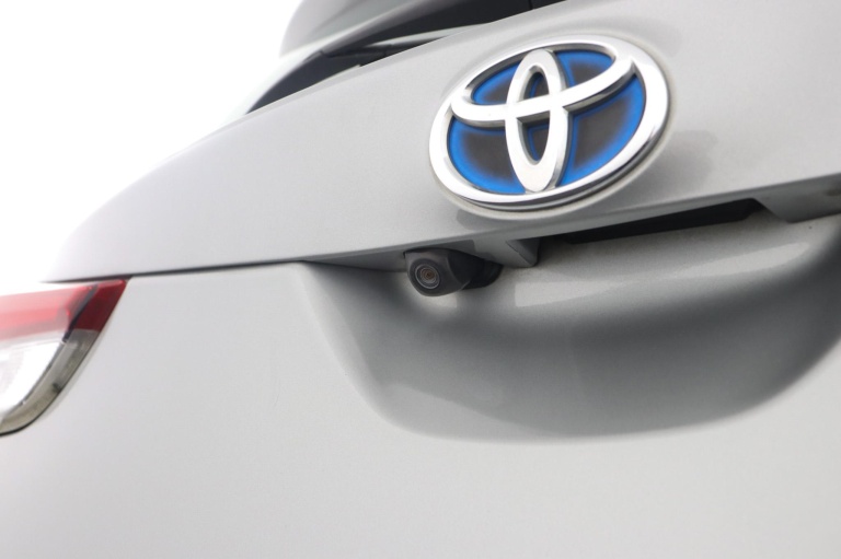 Toyota Auris - 1.8 Hybrid Now 42