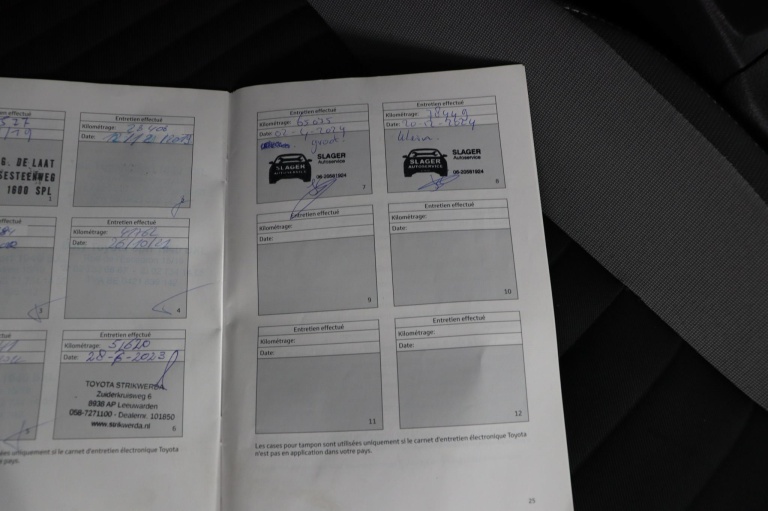 Toyota Auris - 1.8 Hybrid Now 45