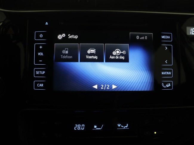 Toyota Auris - 1.8 Hybrid Now