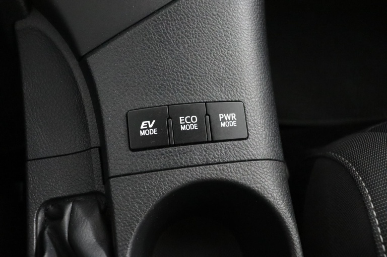 Toyota Auris - 1.8 Hybrid Now 60