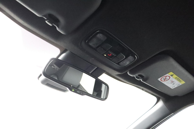 Toyota Yaris Cross - 1.5 Hybrid Adventure 32