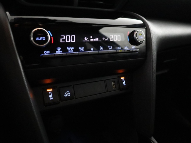 Toyota Yaris Cross - 1.5 Hybrid Adventure