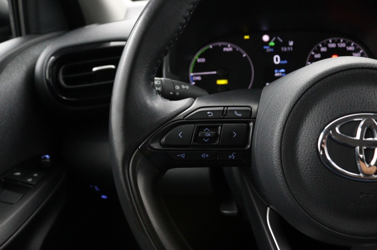 Toyota Yaris - 1.5 Hybrid Active 17