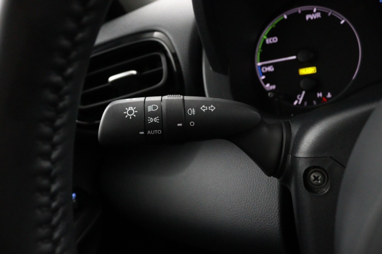 Toyota Yaris - 1.5 Hybrid Active 22