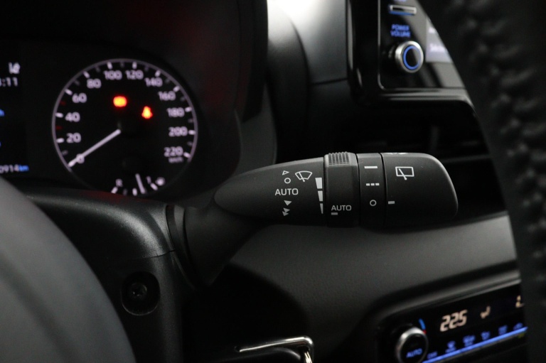 Toyota Yaris - 1.5 Hybrid Active 24