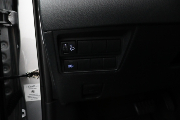 Toyota Yaris - 1.5 Hybrid Active 28