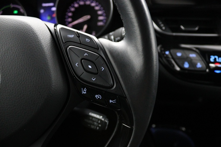 Toyota C-HR - 1.8 Hybrid Style 19