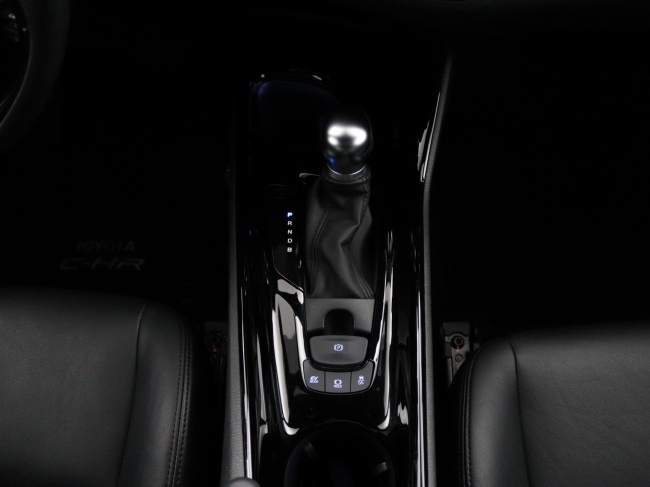 Toyota C-HR - 1.8 Hybrid Style