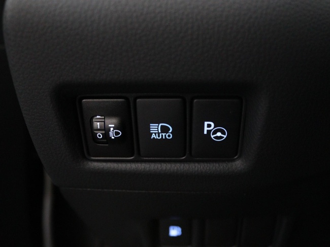 Toyota C-HR - 1.8 Hybrid Style