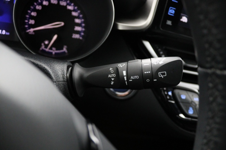 Toyota C-HR - 1.8 Hybrid Style 25