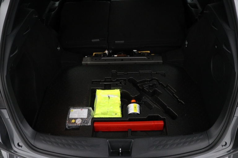 Toyota C-HR - 1.8 Hybrid Style 27