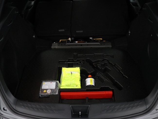 Toyota C-HR - 1.8 Hybrid Style