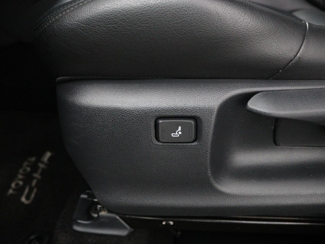 Toyota C-HR - 1.8 Hybrid Style