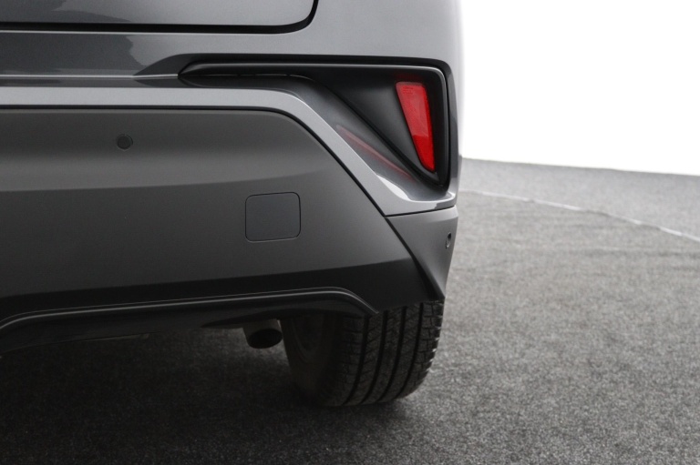 Toyota C-HR - 1.8 Hybrid Style 31