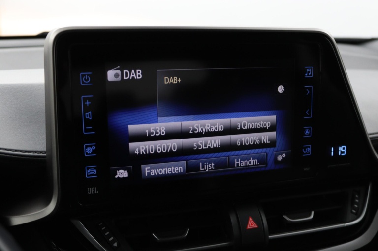 Toyota C-HR - 1.8 Hybrid Style 35