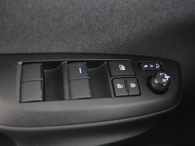 Toyota Yaris Cross - 1.5 Hybrid Dynamic