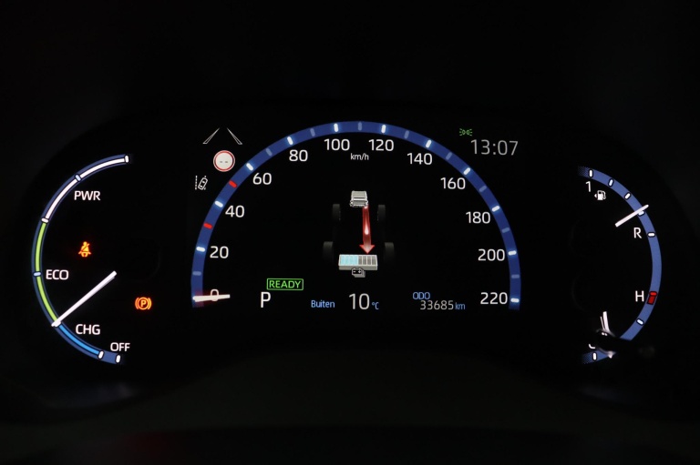 Toyota Yaris Cross - 1.5 Hybrid Dynamic 48