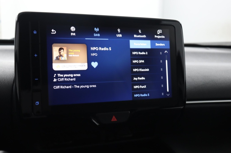 Toyota Yaris Cross - 1.5 Hybrid Dynamic 8