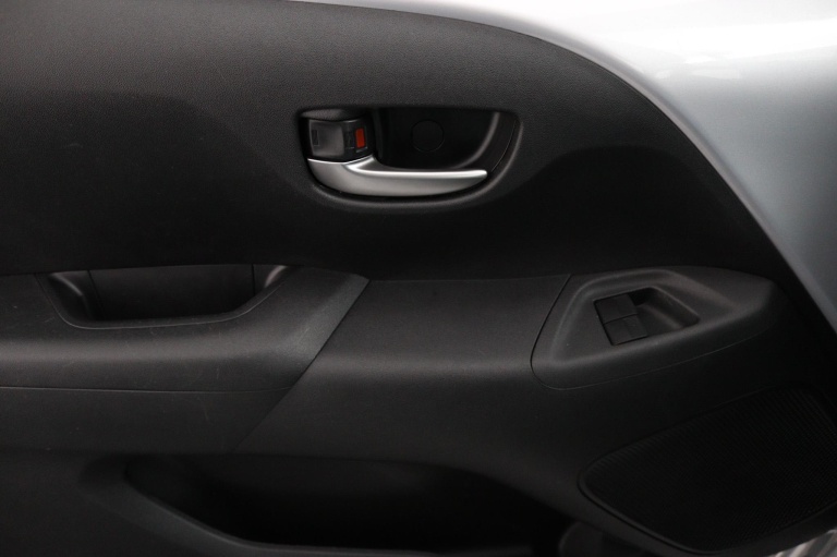 Toyota Aygo - 1.0 VVT-i x-play 27