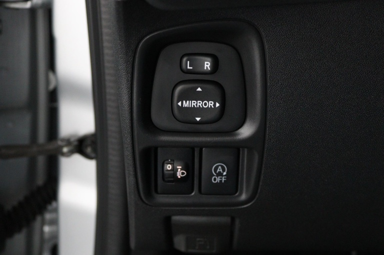 Toyota Aygo - 1.0 VVT-i x-play 28