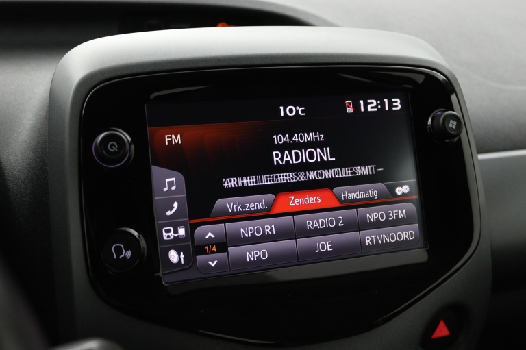 Toyota Aygo - 1.0 VVT-i x-play 42