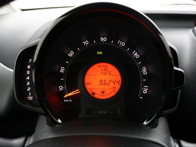 Toyota Aygo - 1.0 VVT-i x-play