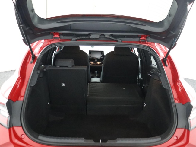 Toyota Corolla - 1.8 Hybrid Business Intro