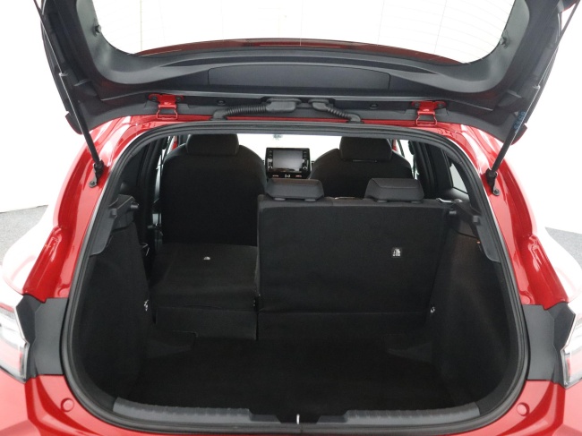 Toyota Corolla - 1.8 Hybrid Business Intro