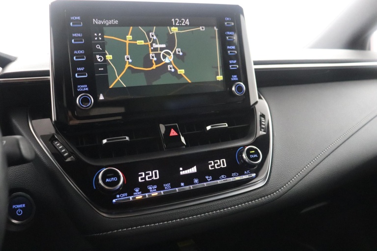 Toyota Corolla - 1.8 Hybrid Business Intro 27