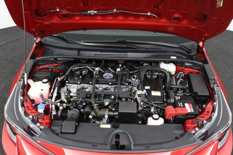 Toyota Corolla - 1.8 Hybrid Business Intro 32