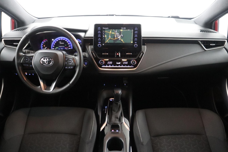 Toyota Corolla - 1.8 Hybrid Business Intro 4