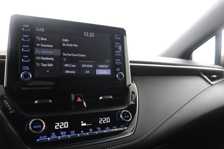 Toyota Corolla - 1.8 Hybrid Business Intro 7