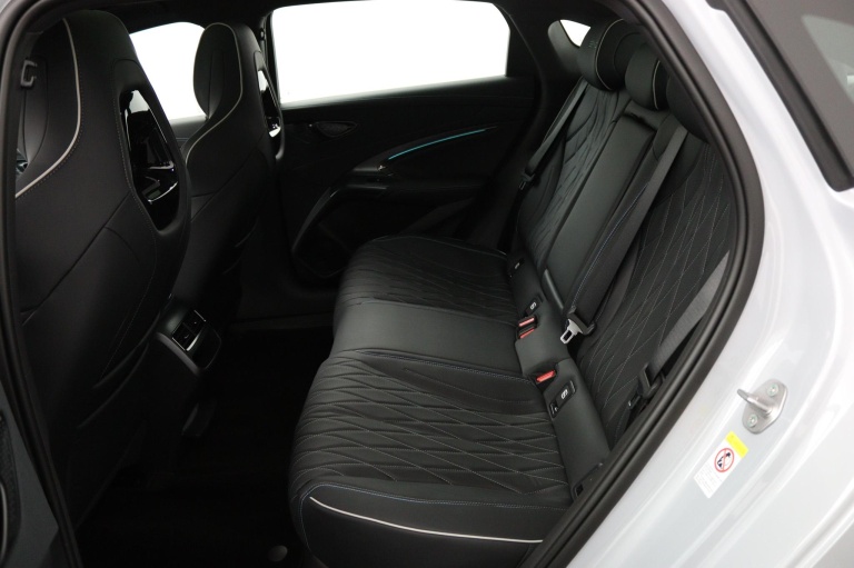 BYD SEAL - Comfort RWD 61.4 kWh 14