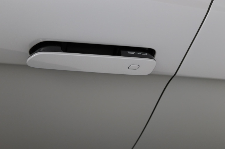 BYD SEAL - Comfort RWD 61.4 kWh 29