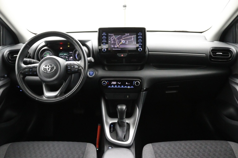 Toyota Yaris - 1.5 Hybrid First Edition 11