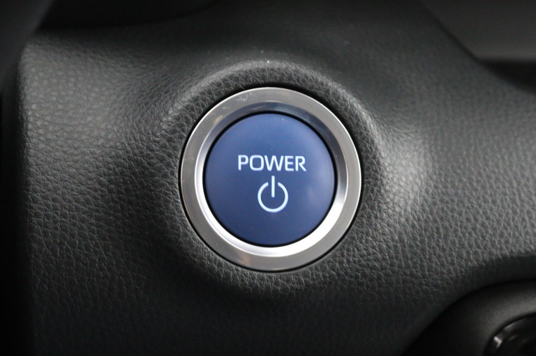 Toyota Yaris - 1.5 Hybrid First Edition 19