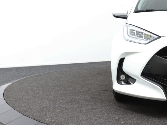 Toyota Yaris - 1.5 Hybrid First Edition