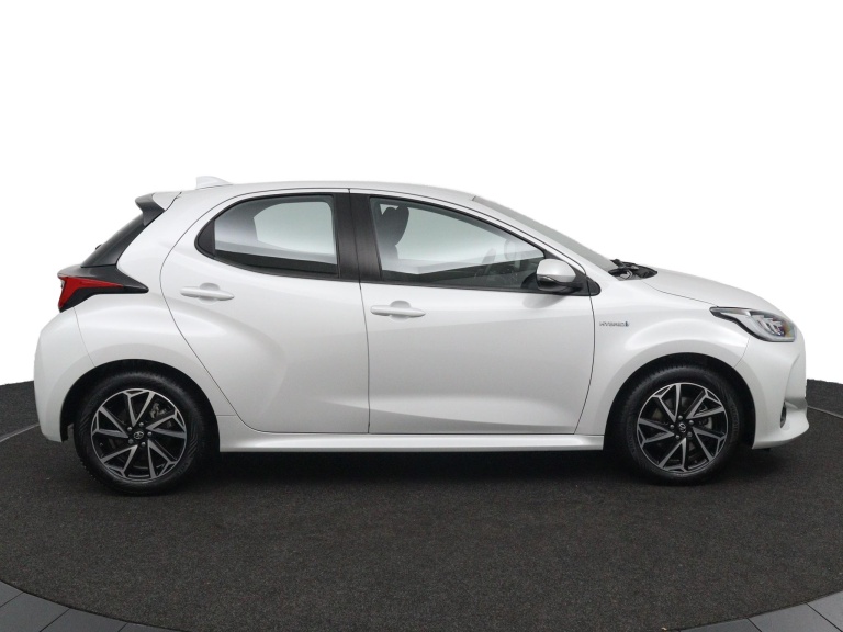 Toyota Yaris - 1.5 Hybrid First Edition 6