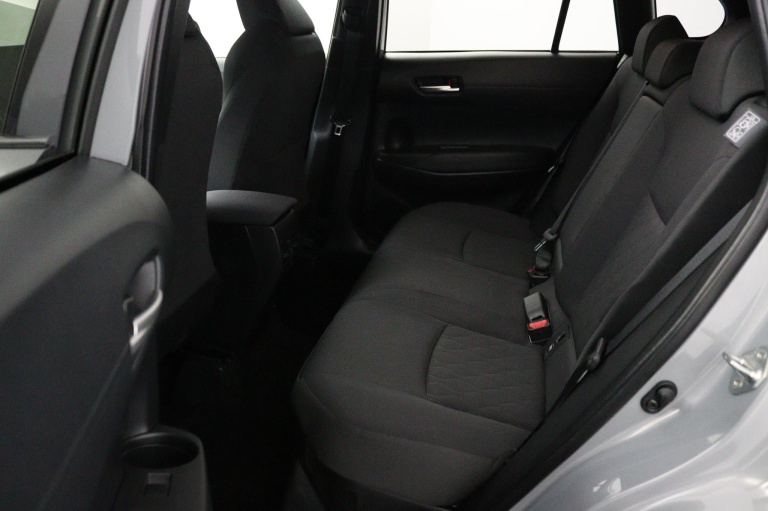 Toyota Corolla Cross - Hybrid 140 Style 12