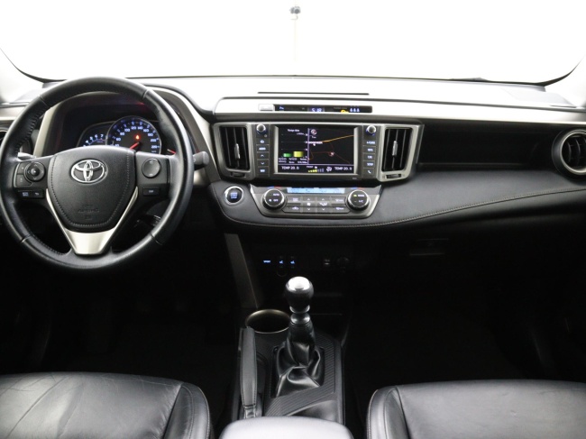 Toyota RAV4 - 2.0 Executive Business 4WD