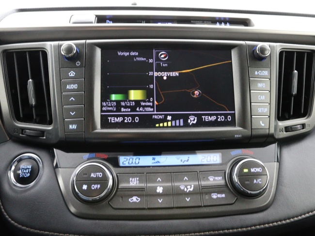 Toyota RAV4 - 2.0 Executive Business 4WD