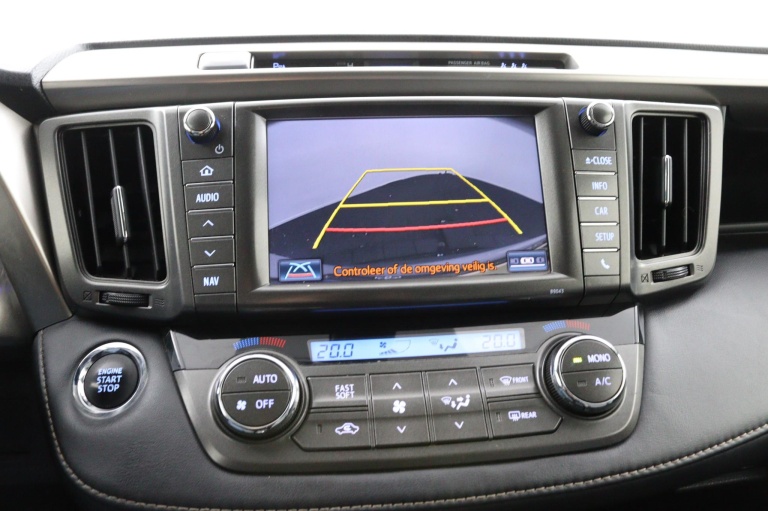 Toyota RAV4 - 2.0 Executive Business 4WD 16