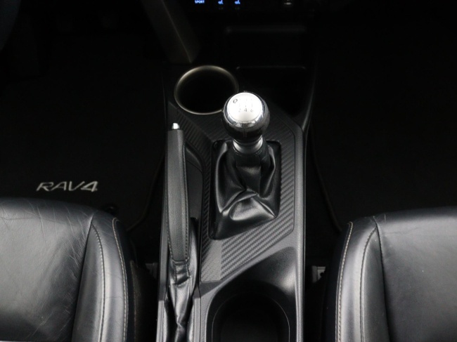 Toyota RAV4 - 2.0 Executive Business 4WD